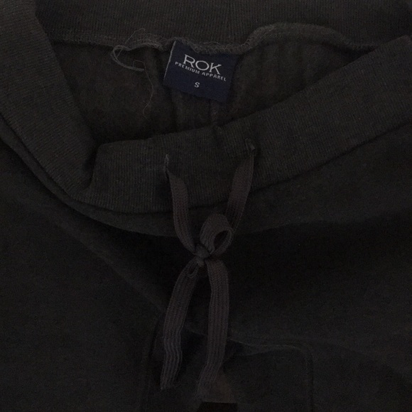 Joggers - Picture 2 of 2